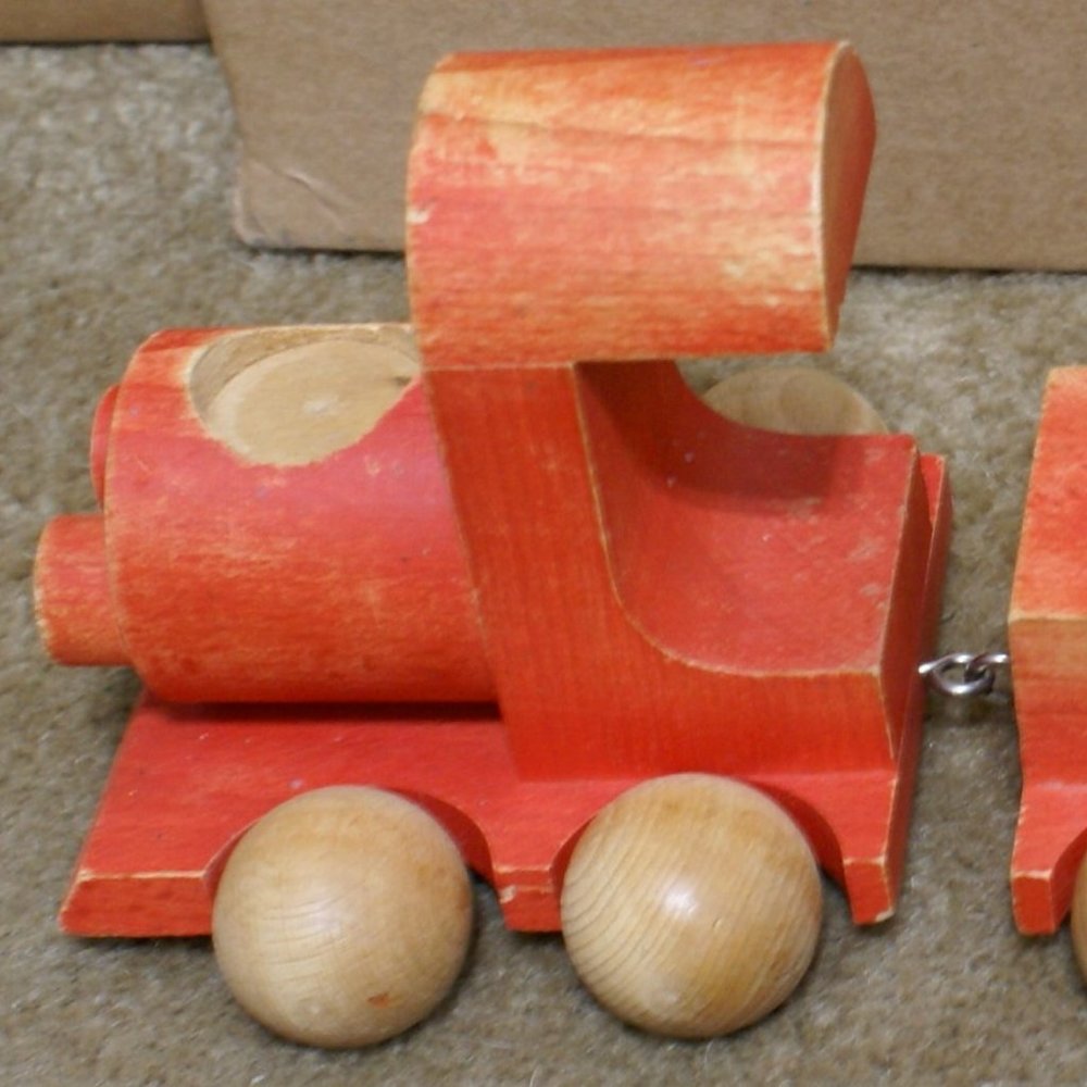 Vintage Wooden Toy Train Set 3 Pieces Red Wood Engine Cars Ball Wheels